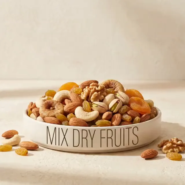 Mixed Dry Fruits: Nuts and dried fruit to hand